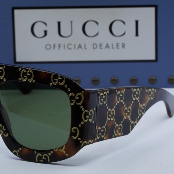 Gucci Tortoise Shell Sunglasses with Green Lenses - Picture 4 of 12